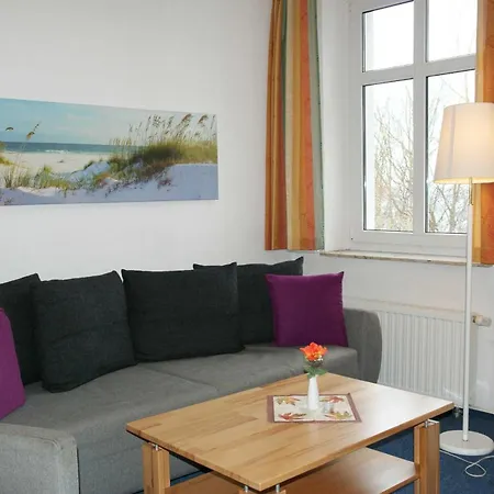 Residenz Seeblick 18 Mit Balkon Und Ostseeblick * Sellin (Rugen)