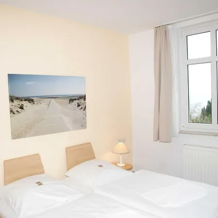 Residenz Seeblick 18 Mit Balkon Und Ostseeblick *
