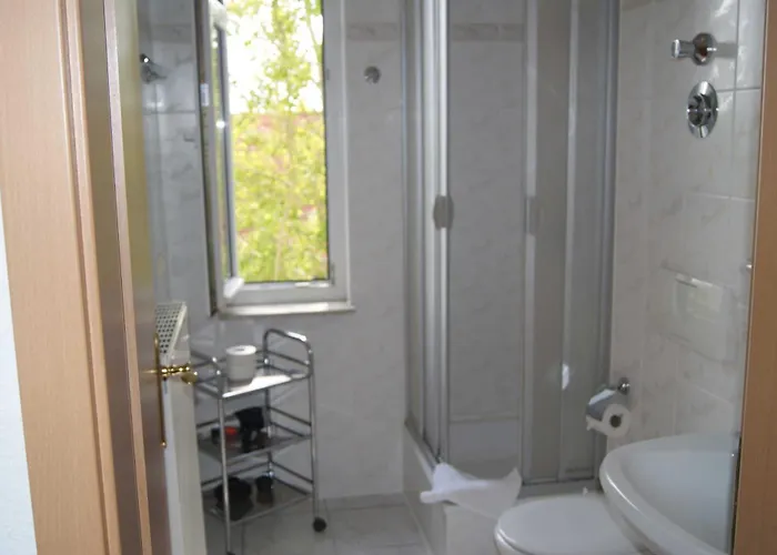 Residenz Seeblick 18 Mit Balkon Und Ostseeblick Apartment *