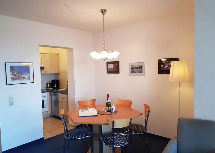 Residenz Seeblick 18 Mit Balkon Und Ostseeblick * Sellin (Rugen)